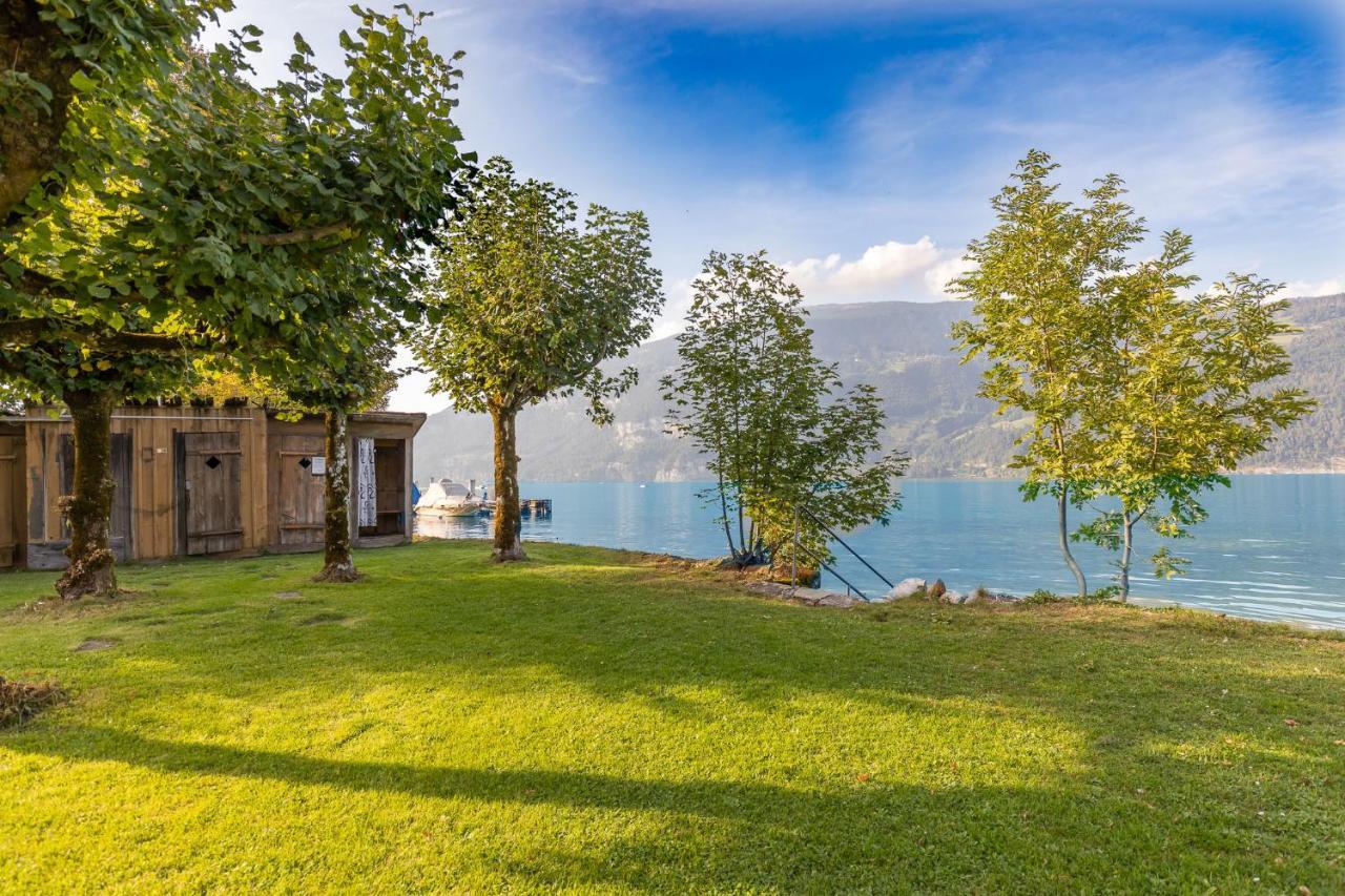 Strandhuesli Directly On Lake Thun Därligen Exterior foto
